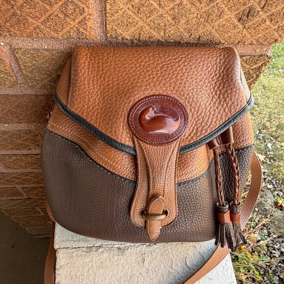 Dooney & Bourke Handbags - Dooney & Bourke Vintage USA 90s Teton Drawstring Equestrian Saddle Bag Unisex